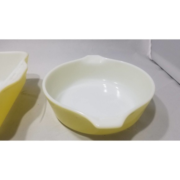 2 set of Yellow Round Pyrex 471, 1 pt Cassarole Baking Dish & Refrigerator Dish - Picture 4 of 12